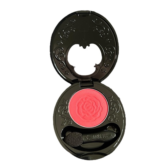 Anna Sui Eye Color Accent 400 Matte Red Japan Emo Scene Goth Discontinued NWT - Picture 1 of 8